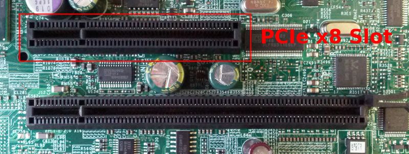 Datei:PCIe-x8-Slot.jpg