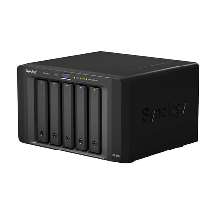Synology DS1513+ NAS - Frontansicht