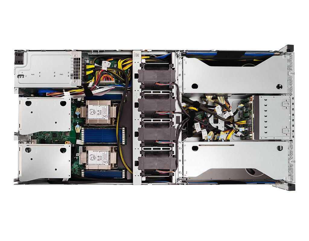 2HE Intel Dual-CPU RI2208-TKXSG Server - 2HE_Intel_DualCPU_RI2208_TKXSG_Innen