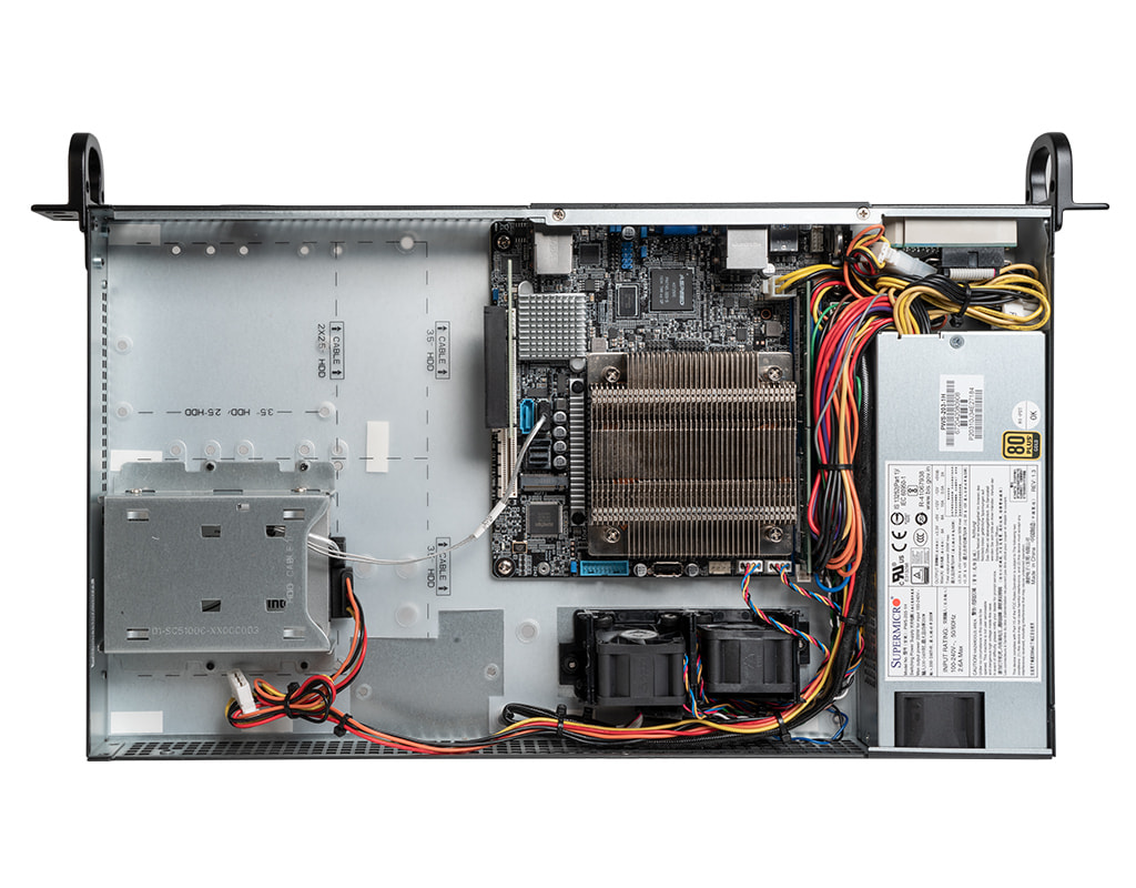 1U Intel single-CPU RI1101H-F server - Internal view