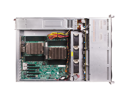 2HE AMD Dual-CPU RA2208 Server - Innenansicht