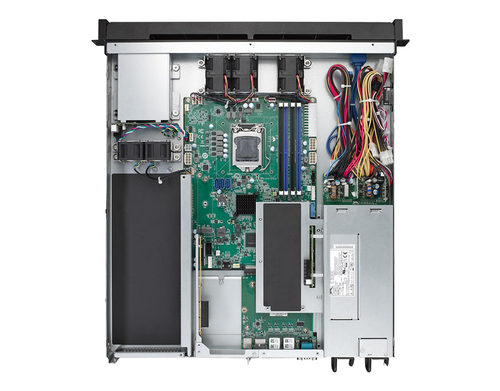 HPC-6120 + ASMB-610V3 - Innenansicht