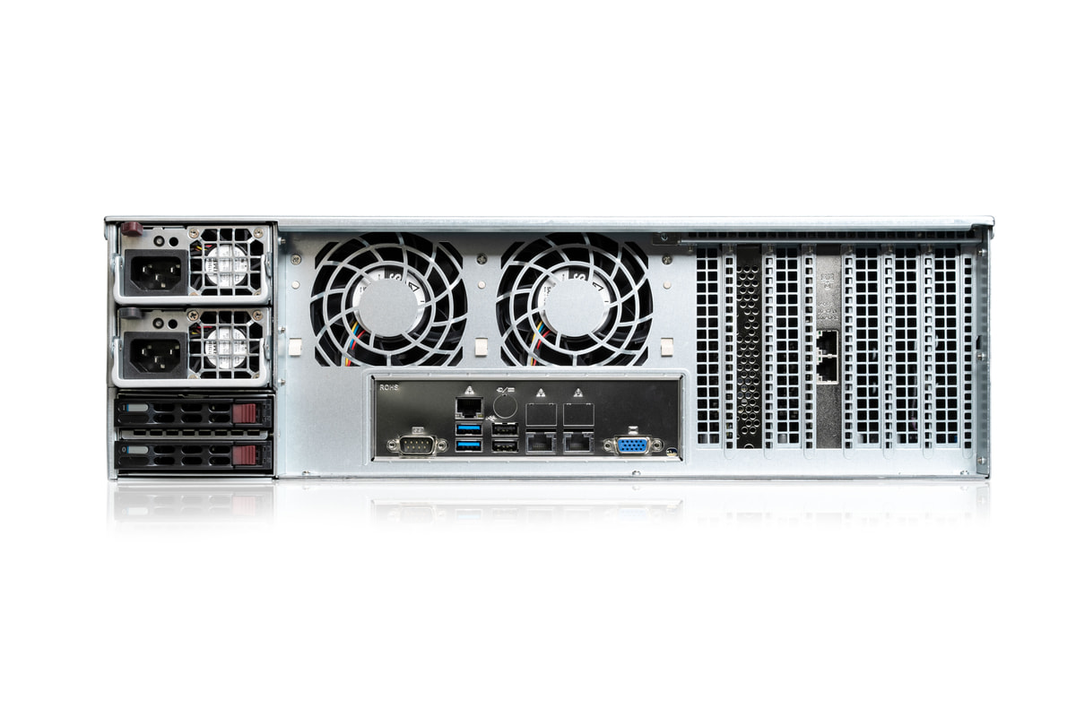 3U Intel Dual-CPU RI2316 Server - Rear view