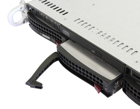 1HE Intel Dual-CPU SC815(R) Server - Detail Festplatteneinschub