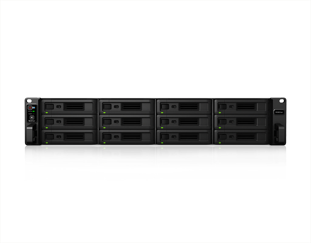 Synology RS3621XS+ NAS - Front view