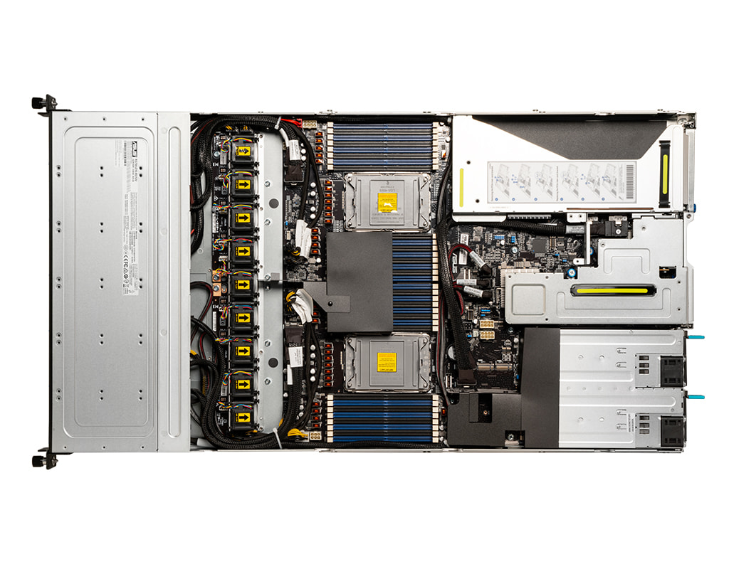 Azure Local RI2112 - Internal view
