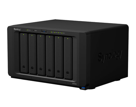 Synology DS1618+ NAS - Front view