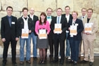 Die Sieger der Ostbayerischen Website Awards 2010  Dr. Thomas Krabichler, Tobias Hornig, Marc Schultz , Sabrina Ampsler, Ralf Mader, Norbert Lindbüchl, Oliver Hübner, Birgit Müller, Dr. Ernst Stahl, Christian Hartl (von links)  