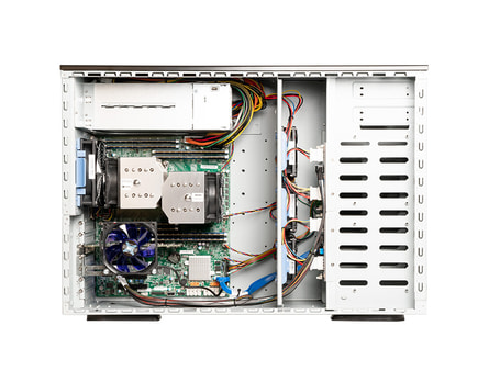 Tower server Intel dual-CPU TI212 - Internal view