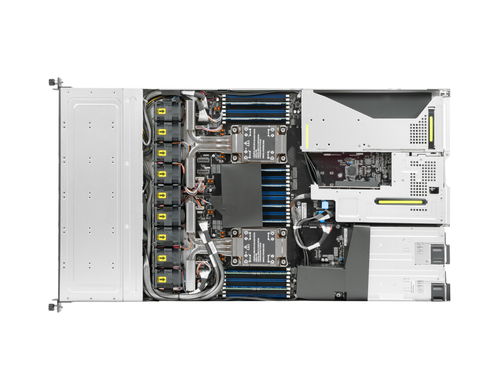 Proxmox VE Ceph HCI (RI2112) - Internal view