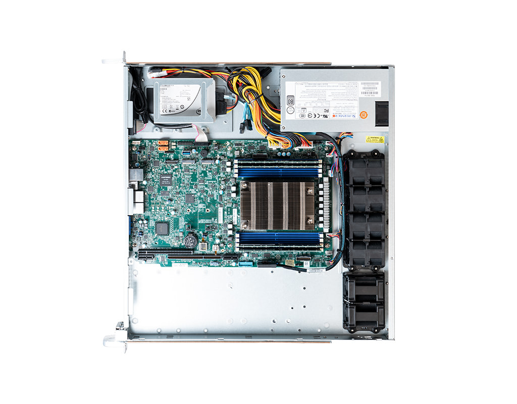 1HE AMD Single-CPU RA1104-SMEPFH Server - Innenansicht 1HE AMD Single-CPU RA1104-SMEPFH Server - Innenansicht