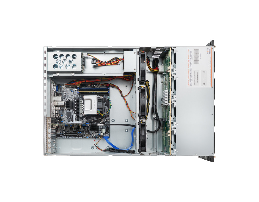 4HE Intel Single-CPU RI1424-AIXE Server - Innenansicht