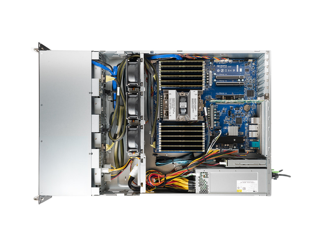 2HE AMD Single-CPU RA1208-AIEPN+ Server - Innenansicht