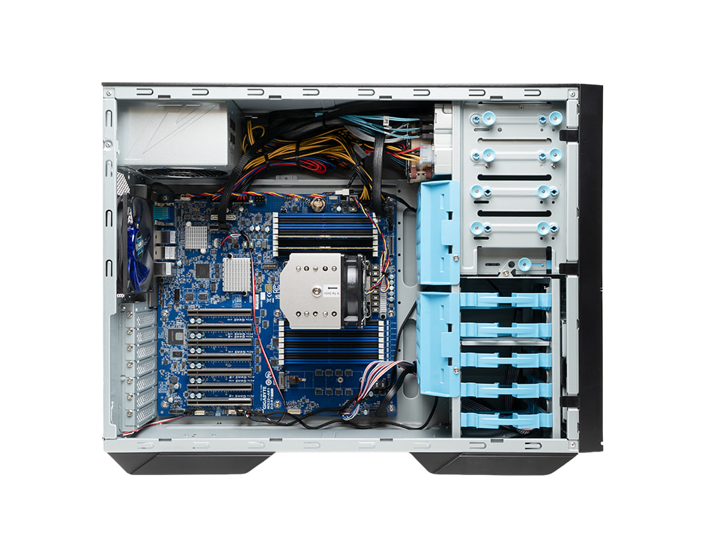 Server-Tower Intel Single-CPU TI1506-INXSN+ - Innenansicht