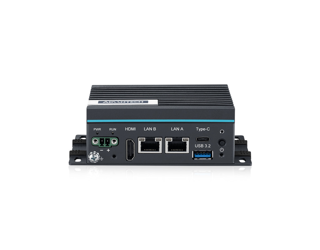 UNO-2271G V3 - UNO-2271GV3_Frontalansicht UNO-2271G V3 - UNO-2271GV3_Frontalansicht